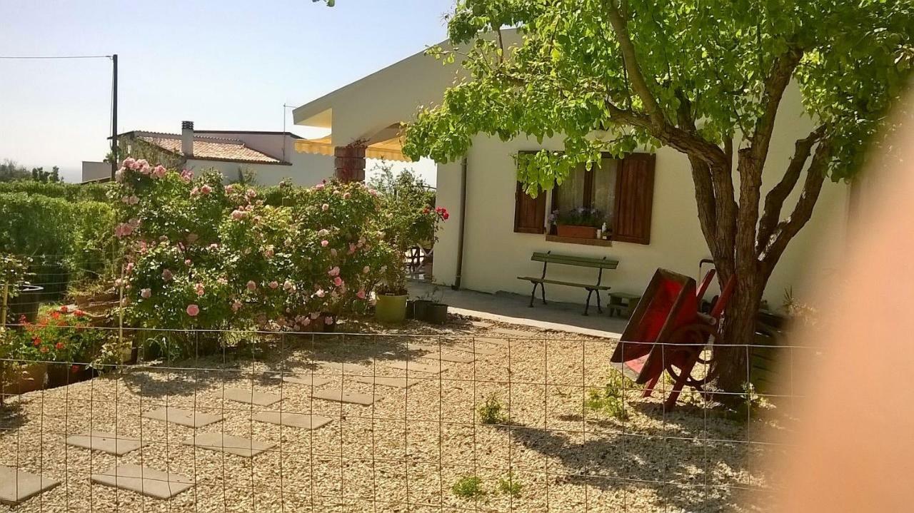 B&B Stella Maris Magomadas Екстер'єр фото